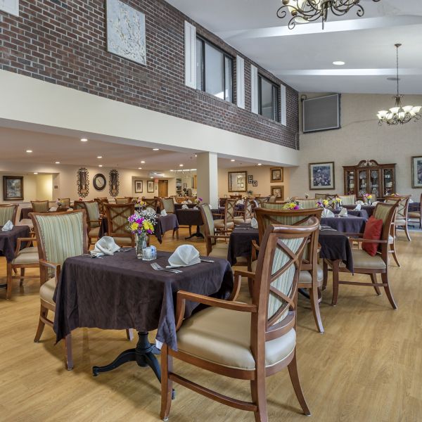 Brookdale Bristol Large Dining Room