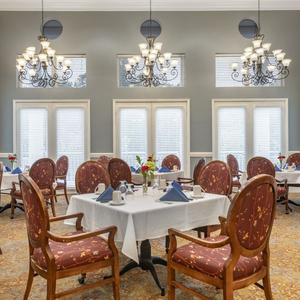 Brookdale University Park Al Community Dining Room